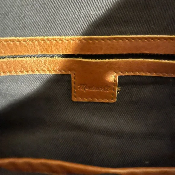 Madewell Transporter- Everyday Leather Drawstring Backpack in Brown. Gorgeous ❤️ - Picture 7 of 7